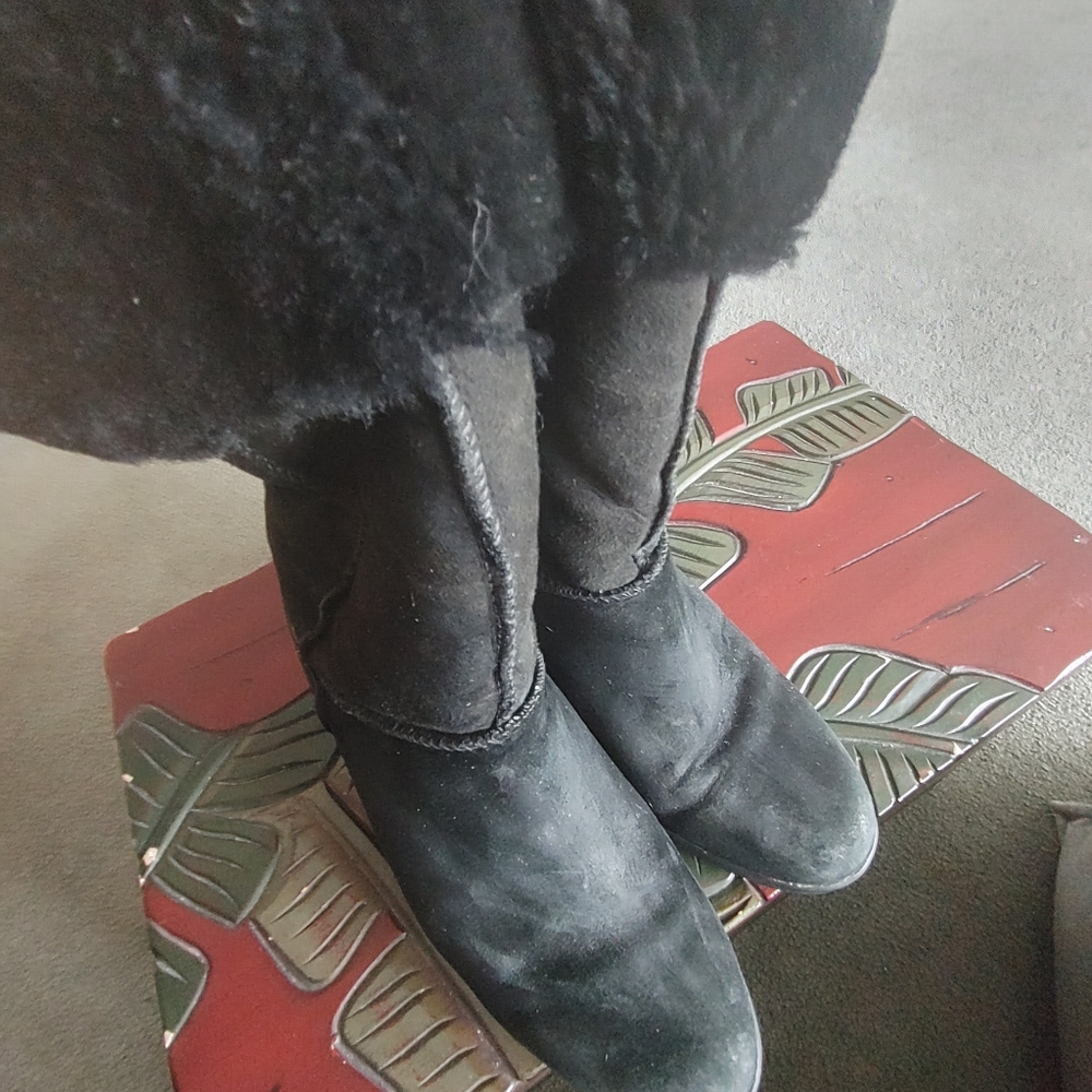 Uggs ladies Black heeled Warm winter Boots